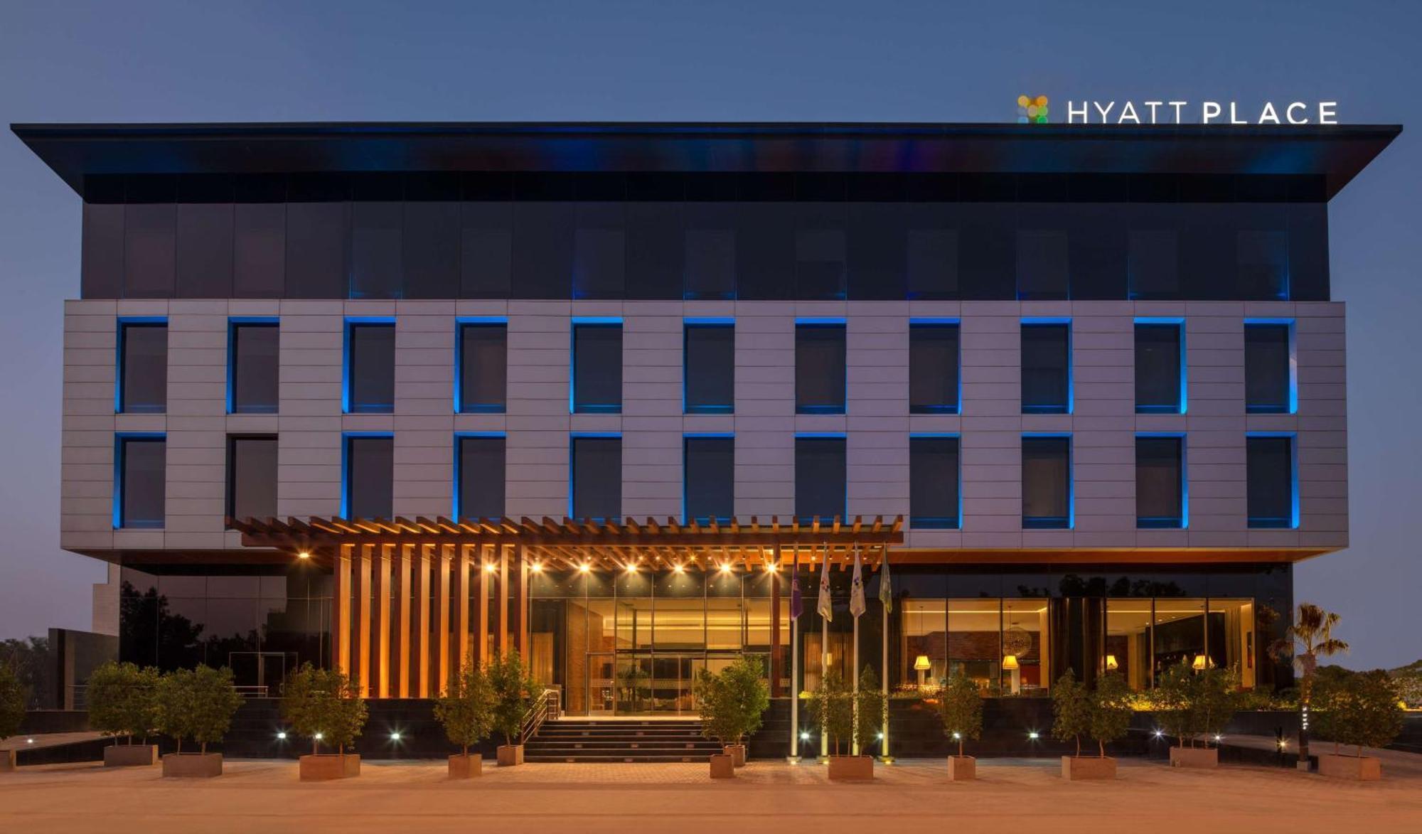 Hyatt Place Riyadh Sulaimania Екстер'єр фото